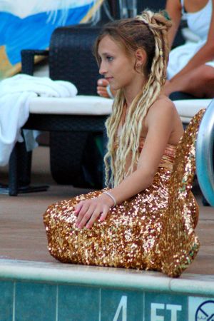 Mermaid Convention Photography #276<br>1,354 x 2,030<br>Published 7 years ago