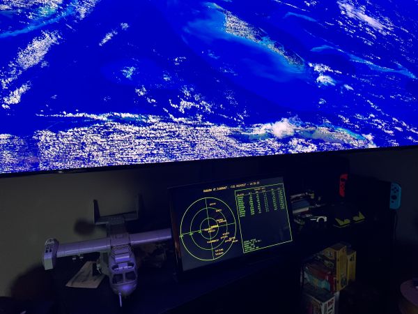 ADS-B Airplane Tracking #1726<br>4,032 x 3,024<br>Published 6 days ago