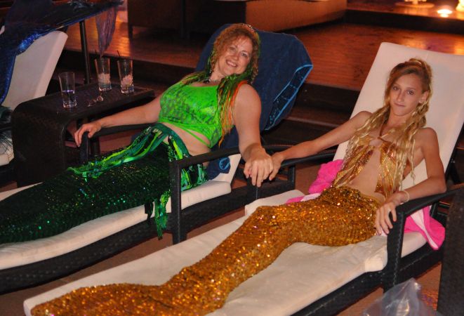Mermaid Convention Photography #312<br>4,015 x 2,733<br>Published 4 years ago